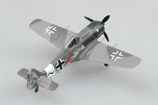 Focke-Wulf Fw190 A-8 RED 8 IV./JG3 Uffz. Willi Maximowitz 06 194 - 1/72 -  NOVIDADE!